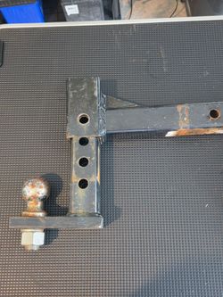 8" drop hitch with 2" ball