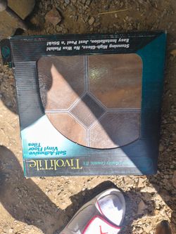 7 boxes of Tivoli tile $70