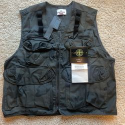 New Supreme x Stone Island Black Vest 
