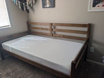 Wooden Twin Daybed