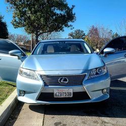 2013 Lexus ES 300h