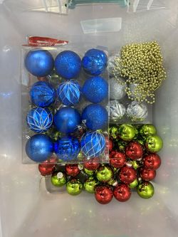 Christmas ORNAMENTS and DECORATIONS 