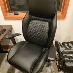 Zephyrus Big & Tall Office Chair (Black)