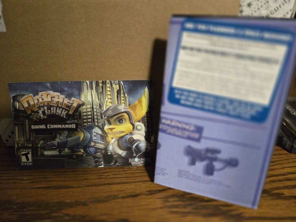 Ratchet And Clank Manual And Poster For Playstation 2