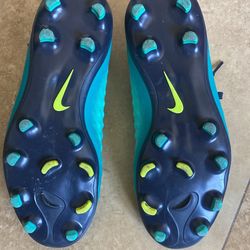 Nike Size 6Y