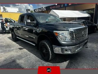 2017 Nissan TITAN XD Crew Cab