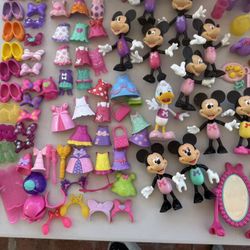 Disney Minnie Mouse Daisy Snap ‘N Style & Pampering Pets Salon Bowtique Dress Up Toy Doll Mini Figures And Accessories Lot