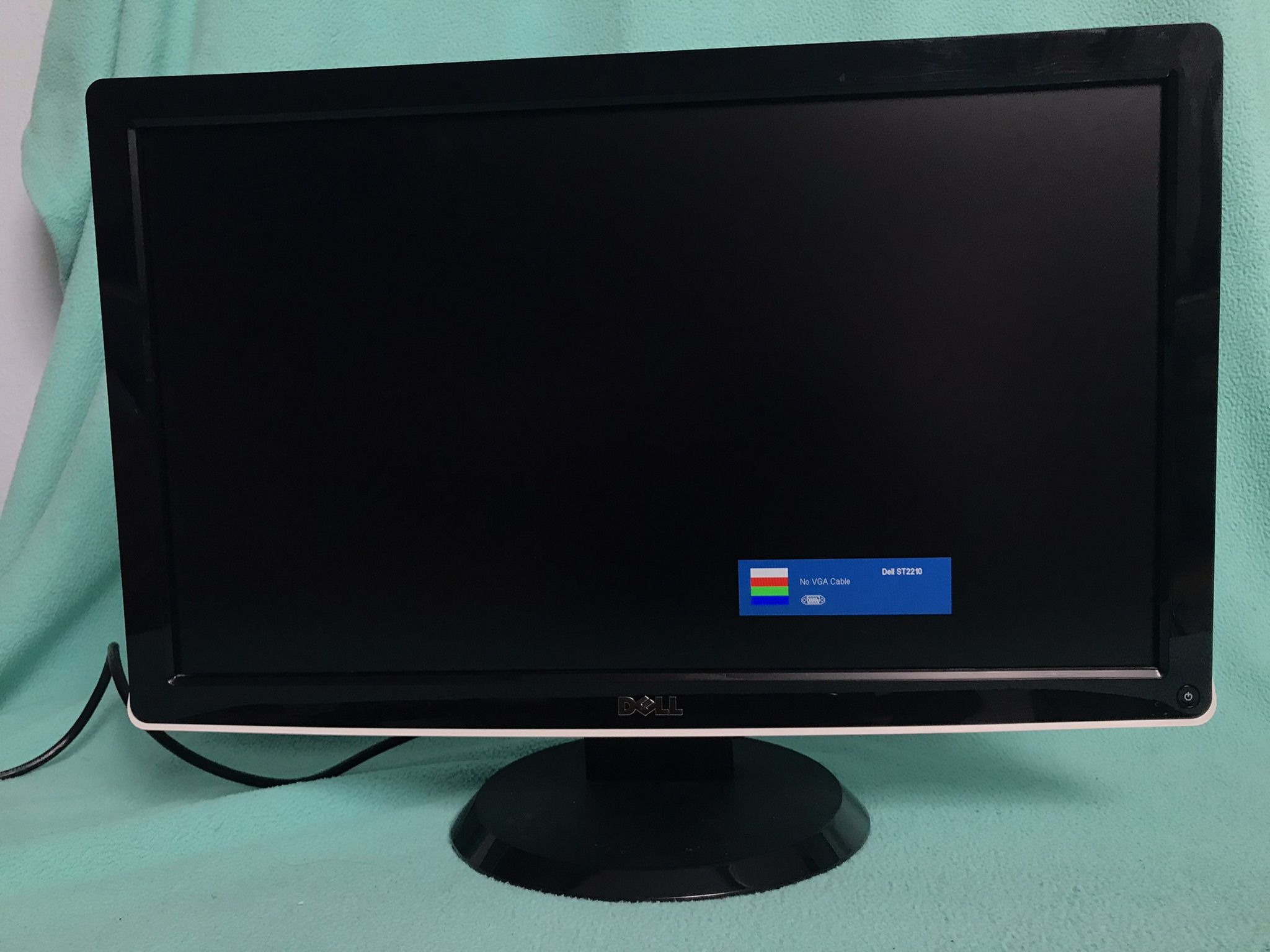 Dell ST2210B 22-Inch Full HD Widescreen Monitor