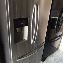 Samsung French Door Refrigerator Good Condition