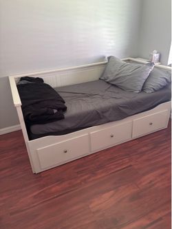 HEMNES Daybed with 3 drawers/2 mattresses