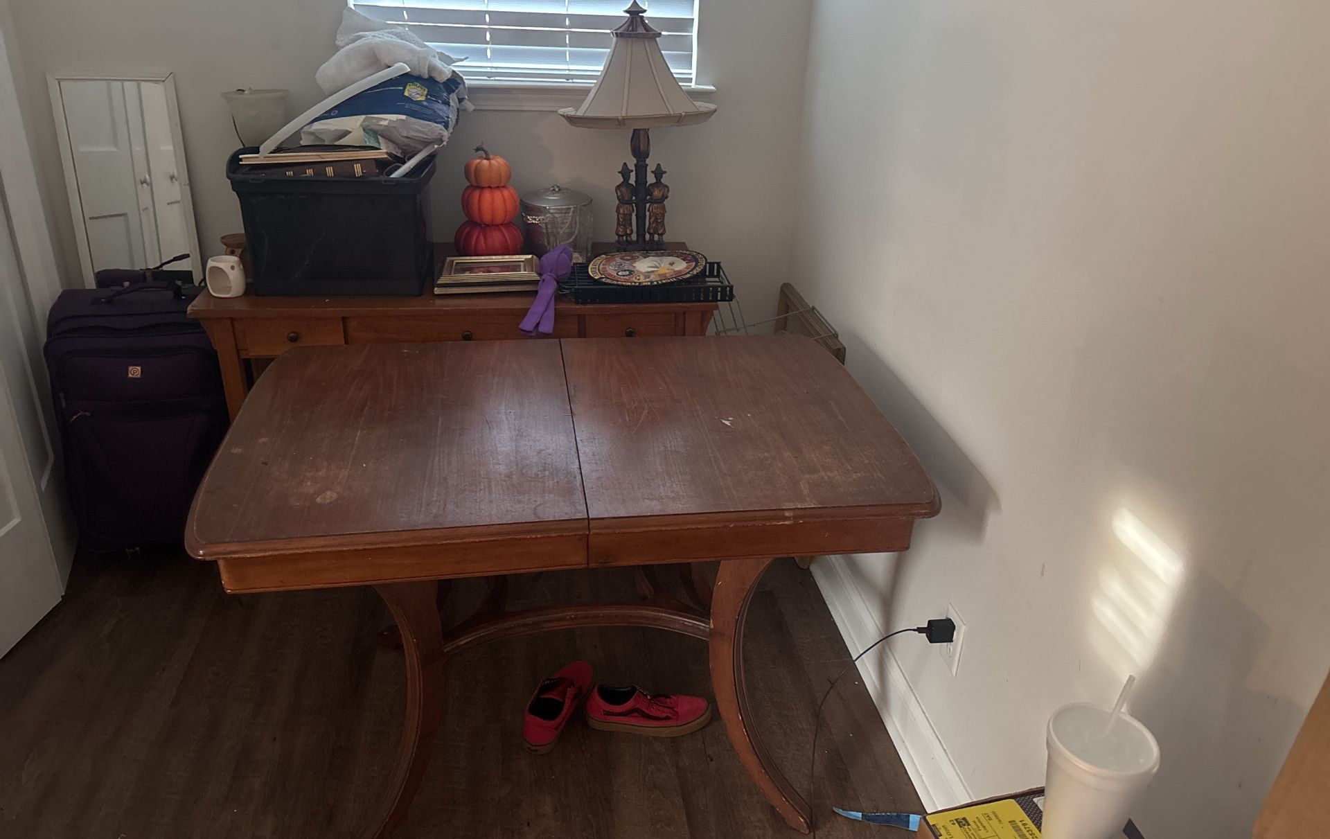 Dinning Table Kids Table Lamps Included 