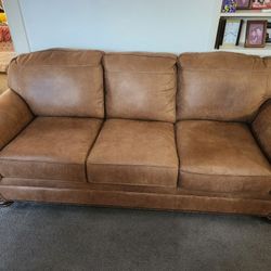 Microfiber  Couch 1.5 Yr Old Selling Because Moving North