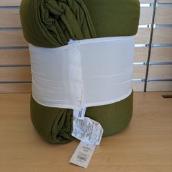 Room Essentials Olive Green Twin XL Comforter 66x94 In Reversible All-season