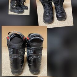 Sims Omen Men's Black Snowboarding Boots, Size 10