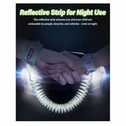 Toddler Safety Leash  – Anti-Lost Wrist Link with Key Lock ( Green)