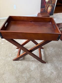 Tray table