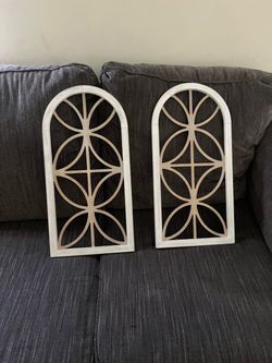 Wood farm house frames