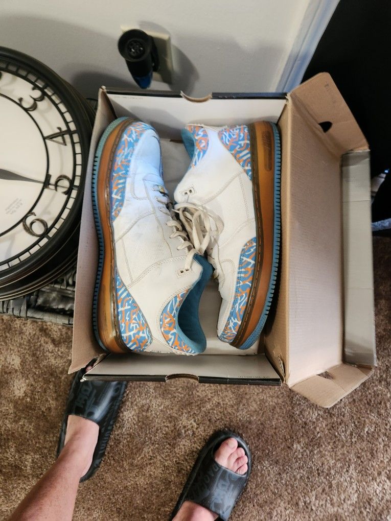 Old School Jordan's 100