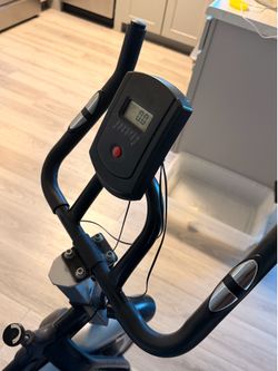 Stationary exercise bike