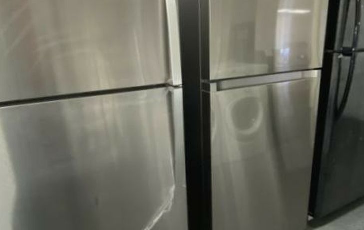 Virtual Appointment Available,Top Freezer Apartment Style Refrigerator