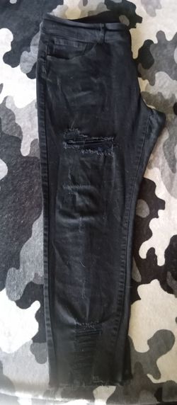 3  Distressed Ripped Jeans