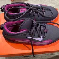 Nike Star Runner 