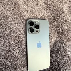 iPhone 15 Pro Max <<512GB>>