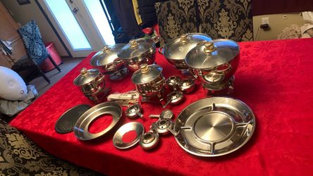 Very nice chafing dish set huge set