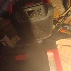 Ion Audio PATHFINDER4 Pathfinder 4 High-Power All-Weather Speaker with Qi Wireless Charging