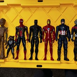 Marvel Avengers 10” Action Figure Set 
