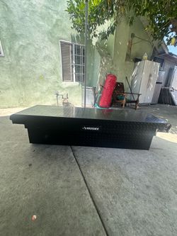 71 In Low Profile Saddle Truck Box
