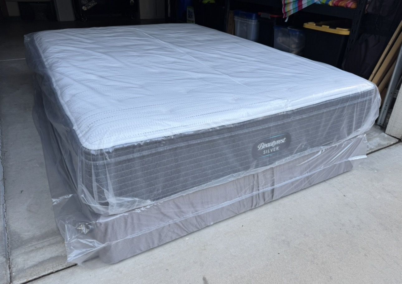 Brand New Queen Size 