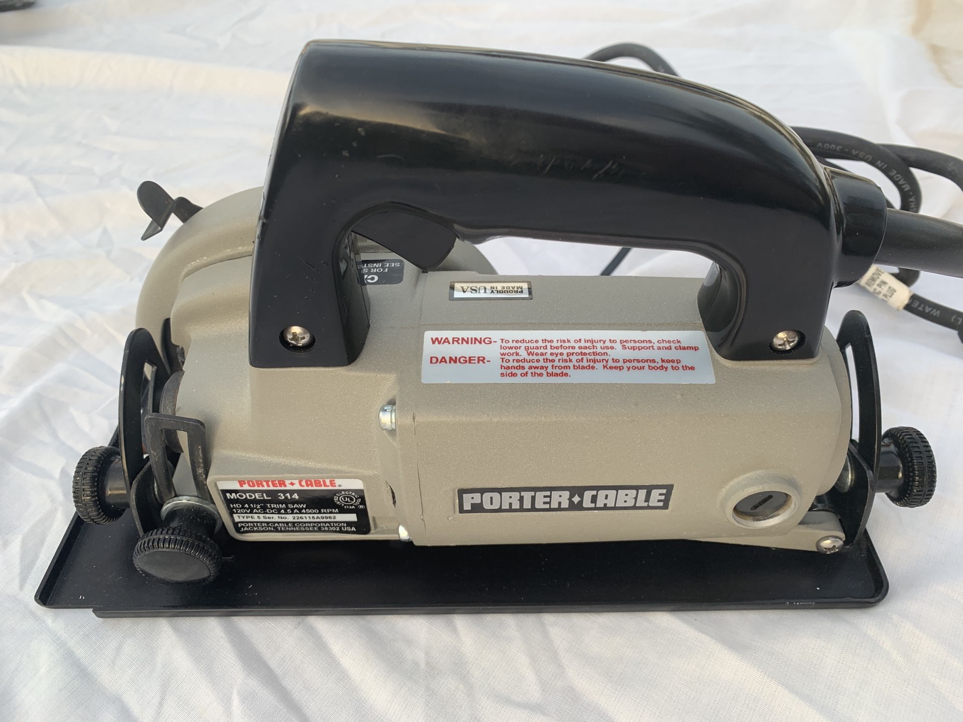 PorterCable 314 Type 5 4 1/2" worm drive trim saw for carpentry or