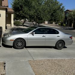 2004 Lexus ES 330