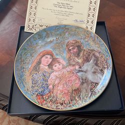 The Edna Hibel Christmas Plate
