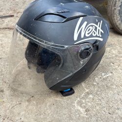 Westt motorcycle helmet