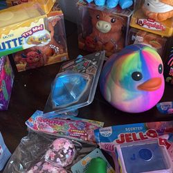 Needohs And Squishies ❤️💗💜💕💚