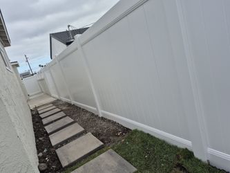 Vinyl fence