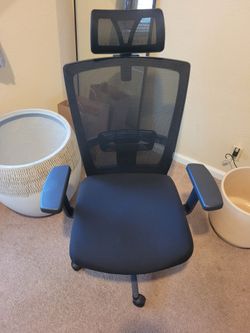 Like New Office Chair