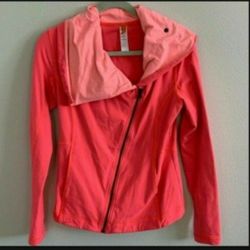 Woman's Size Small Active Lucy Jacket 