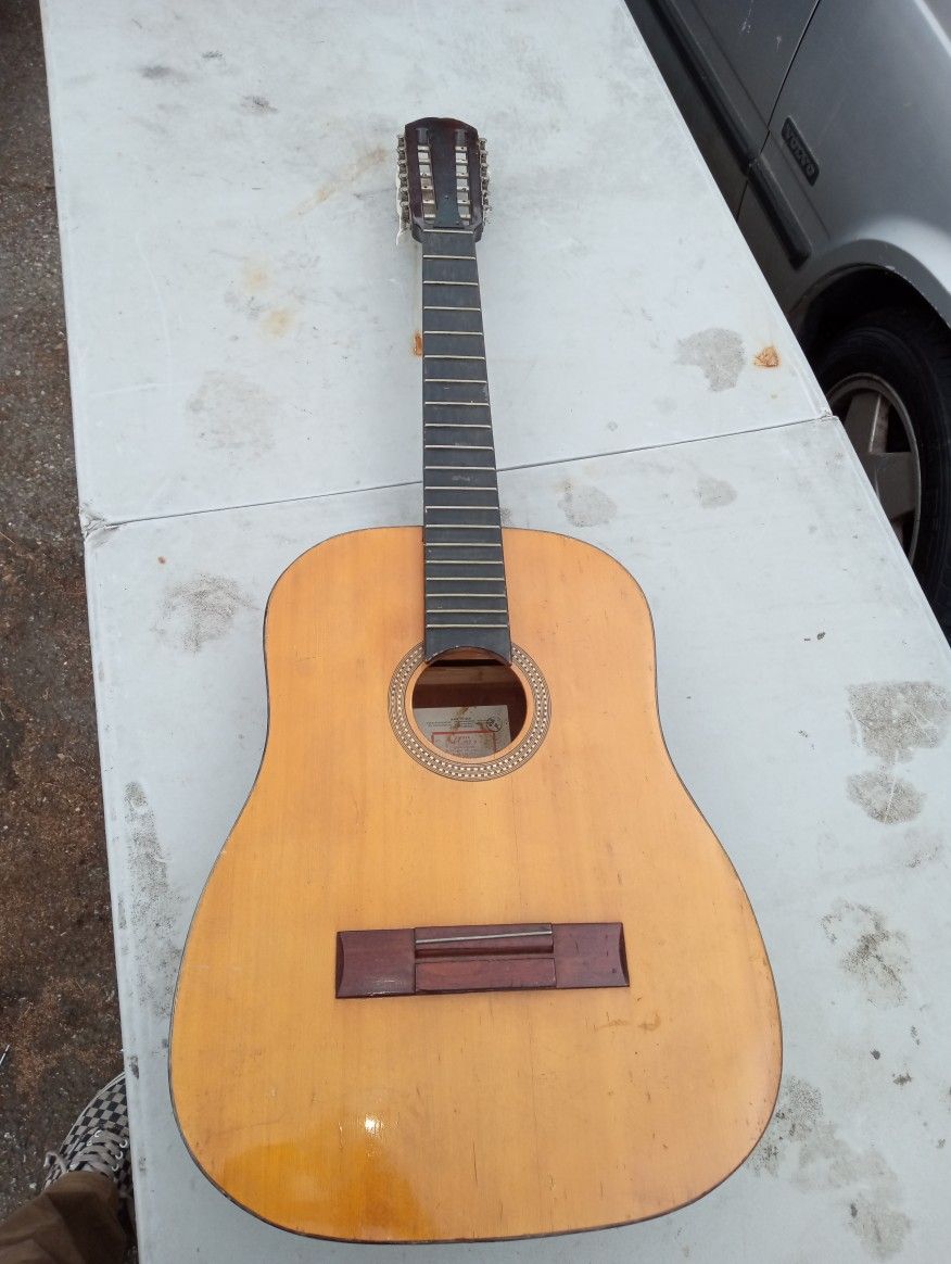 12 String Russian Guitar