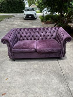 Sofa / couch