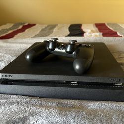 Sony PlayStation 4 Slim 1TB With Headset & Controllers 