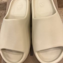 Yeezy Slide Adidas 