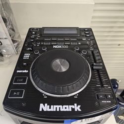 Numark Serato NDX500 DJ CD player Controller