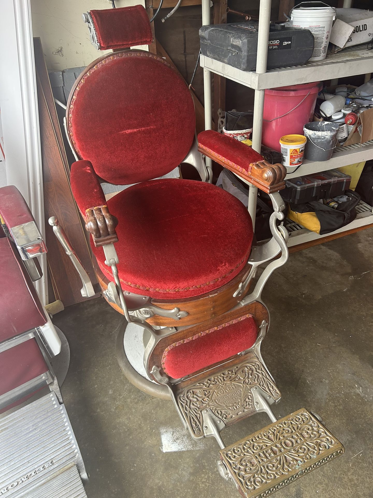 Koken Barber Antique