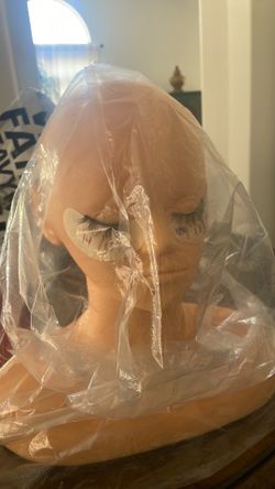 Mannequin Lash doll