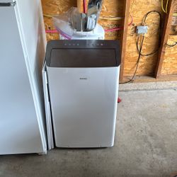 Danby AC Unit 12000 BTU 