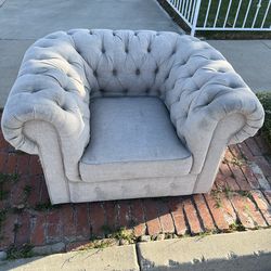 Free couch