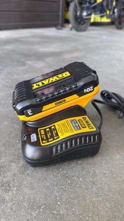 Dewalt 20V 3AH Battery & Charger NEW